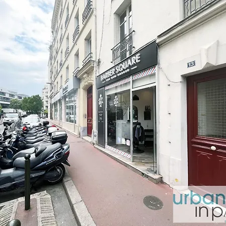 Urban Flat 181 - Pretty Flat In *
