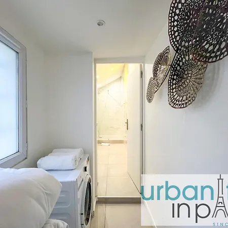 Urban Flat 181 - Pretty Flat In *