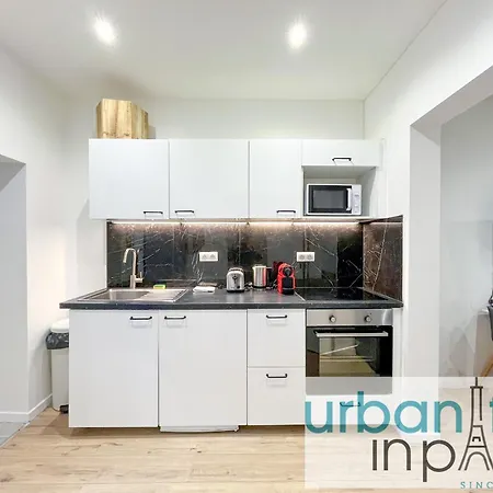 Urban Flat 181 - Pretty Flat In Apartment *